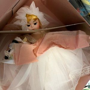 Wedding/Bride Madame Alexander Doll with Box